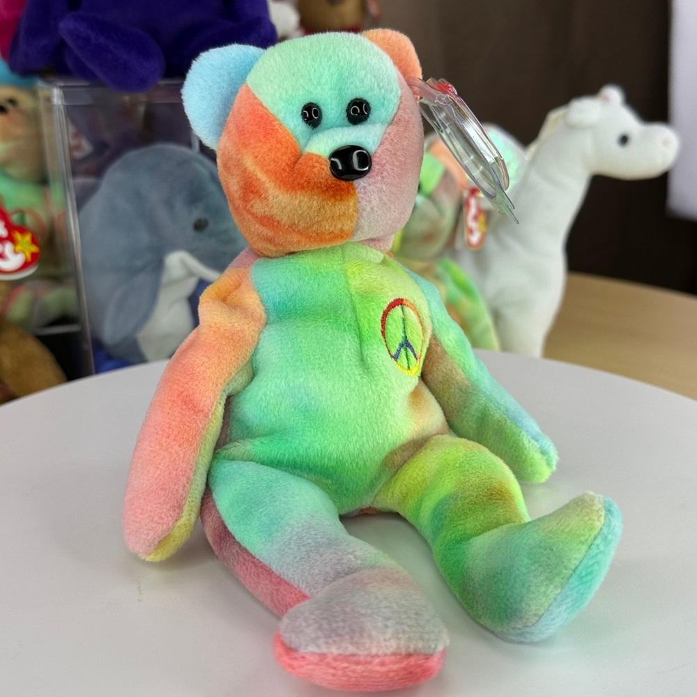 ☮️❤️PVC German Nürnberg Tag - Rare Hanging Chad - TY Peace 1996 - MWMT